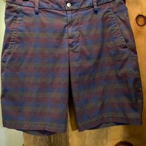 Men’s 38 lululemon athletica flat front shorts